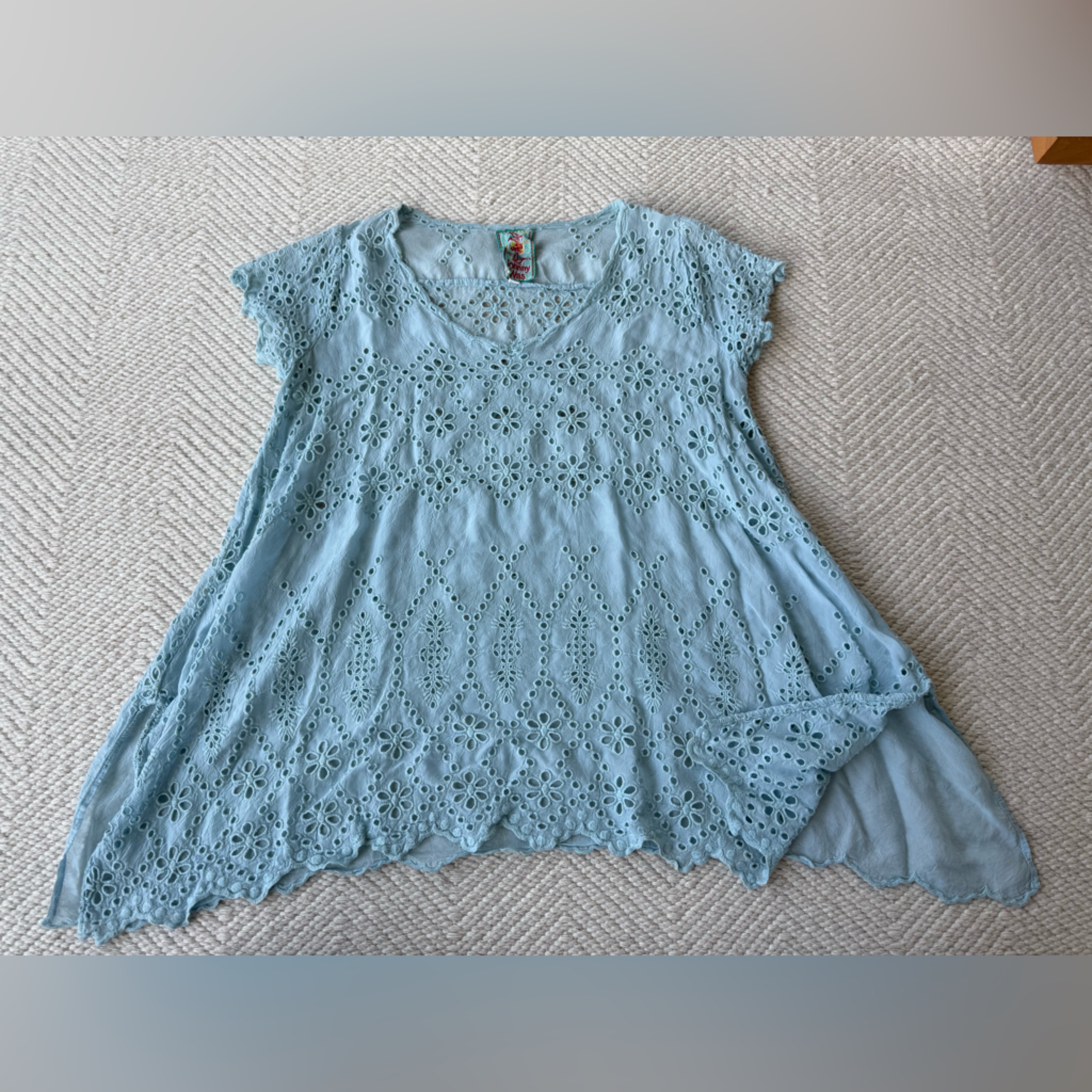 Johnny Was Light Blue Eyelet Lace Women's Tunic Top Sz S